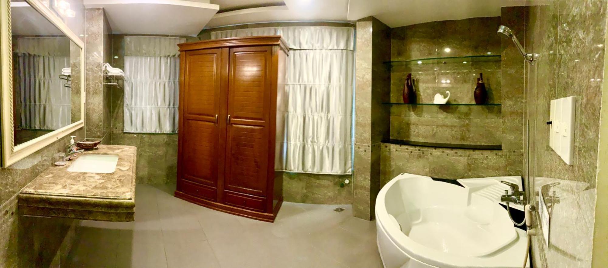 Bao Tran Hotel โฮจิมินห์ซิตี้ ภายนอก รูปภาพ